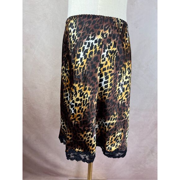 Y2K Victorias Secret Leopard Print Slip Skirt - Picture 4 of 5